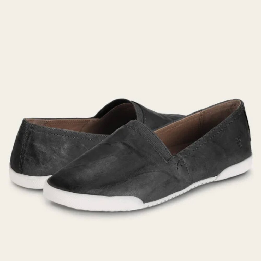 Frye Melanie Slip On Flats Shoes Black Leather Classic Timeless Modern Women 9.5